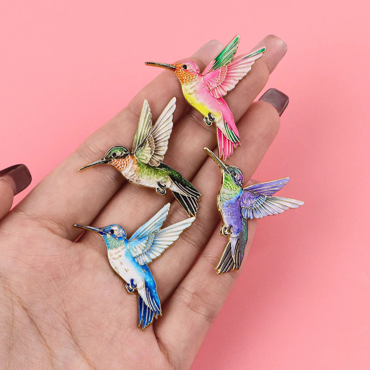 4pcs Hummingbird Enamel Pin Cute Brooch Pines Lapel Pins Badge on Backpack Clothing Accessories Vintage Jewelry Friends