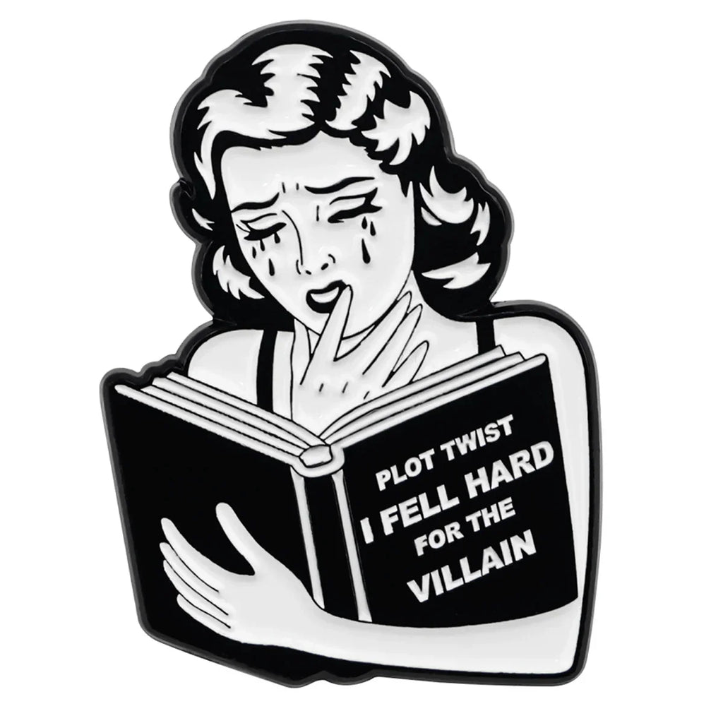 ’I Fell Hard For The Villain’ Enamel Pin 1